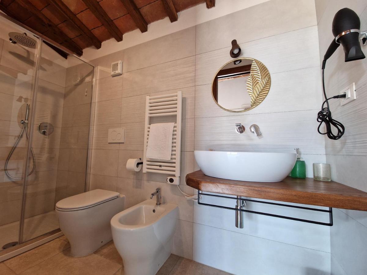 Agriturismo Giu Al Pozzo Gavorrano Eksteriør billede