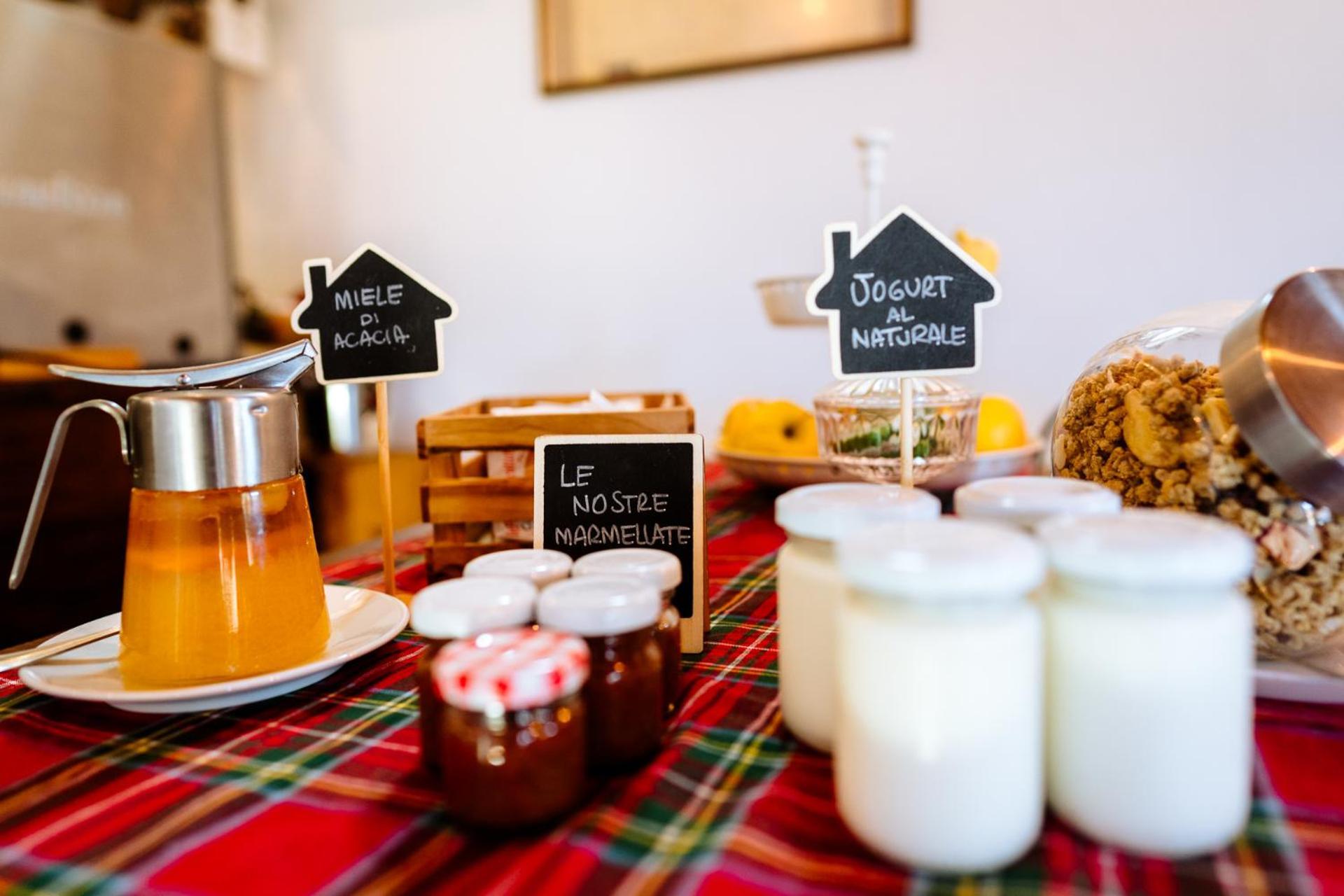 Agriturismo Giu Al Pozzo Gavorrano Eksteriør billede